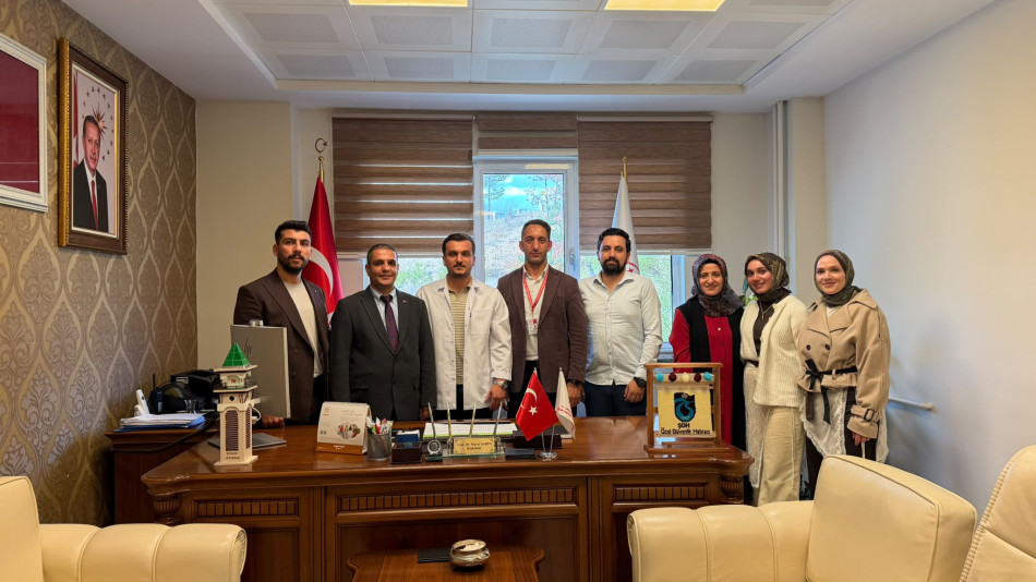 GÜMÜŞHANE’DE SAĞLIK KURUMLARINA ZİYARET